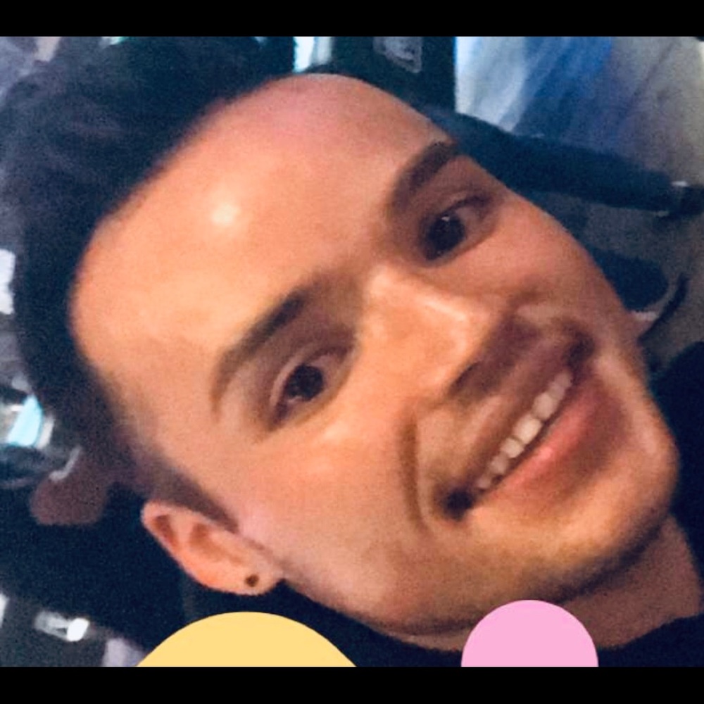 Meet your Posher, Stefan